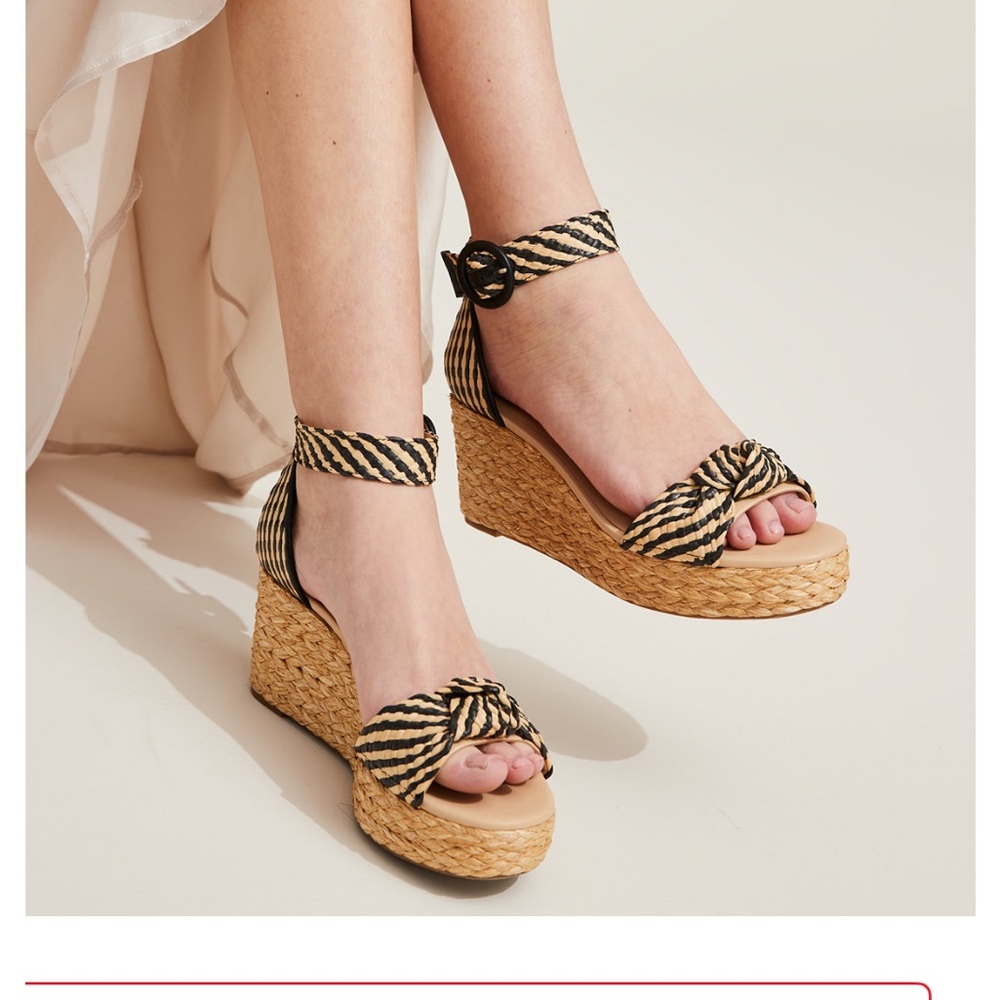 On 34th Women's Nihari Knot Wedge Sandals nwt
#17